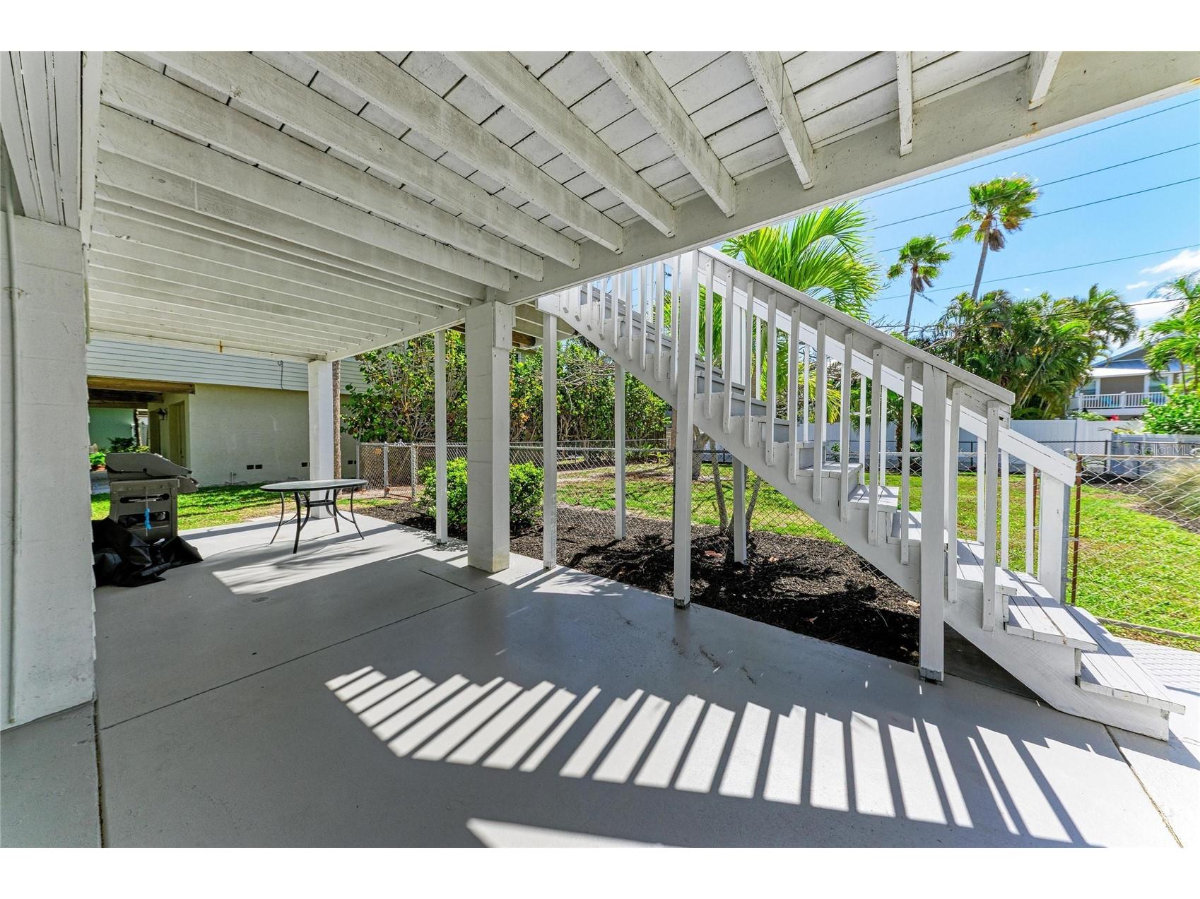 517 Spring Avenue Anna Maria FL 34216 A4689815 image40