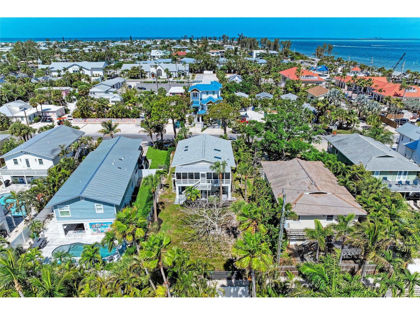 517 Spring Avenue Anna Maria FL 34216 A4689815 image43