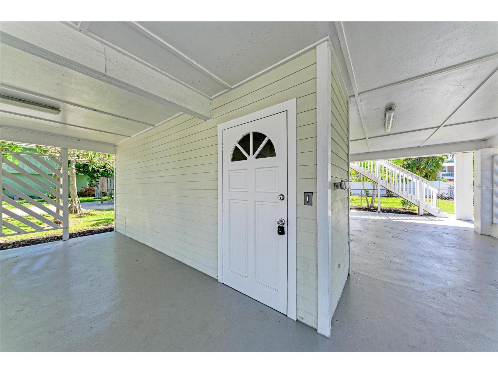 517 Spring Avenue Anna Maria FL 34216 A4689815 image7