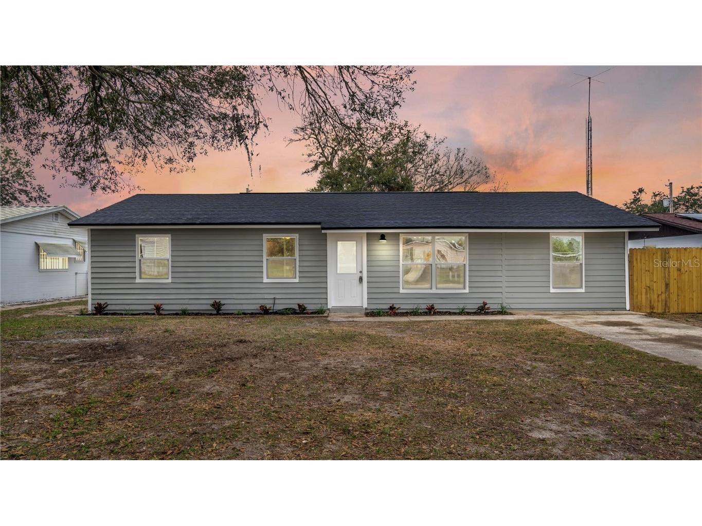 517 Sunrise Boulevard Polk City FL 33868 L4935165 image1
