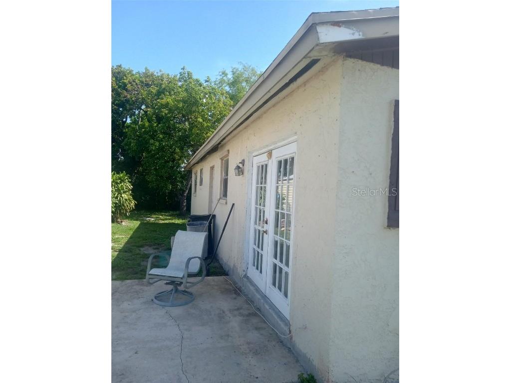 517 SW 10th Street Delray Beach FL 33444 TB8411848 image3