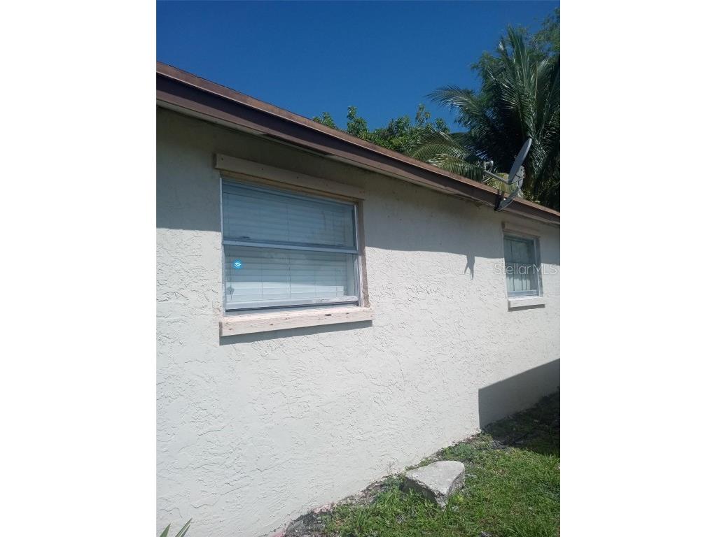 517 SW 10th Street Delray Beach FL 33444 TB8411848 image8