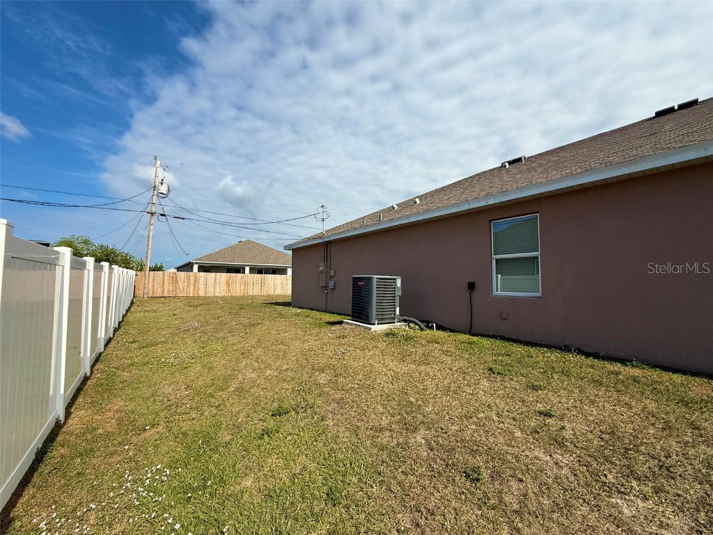 517 SW Lacroix Avenue Port Saint Lucie FL 34953 O6364453 image30