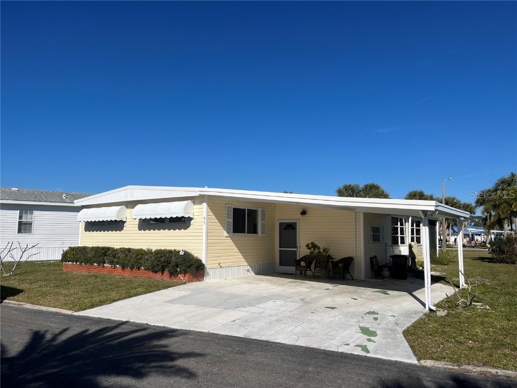 517 Via Veneto Venice FL 34285 N6131428 image1