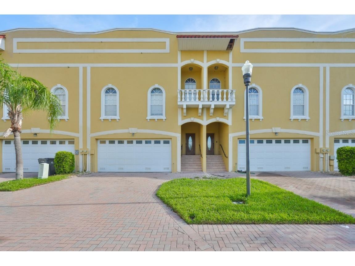 517 Villa Treviso Court Apollo Beach FL 33572 TB8426978 image1