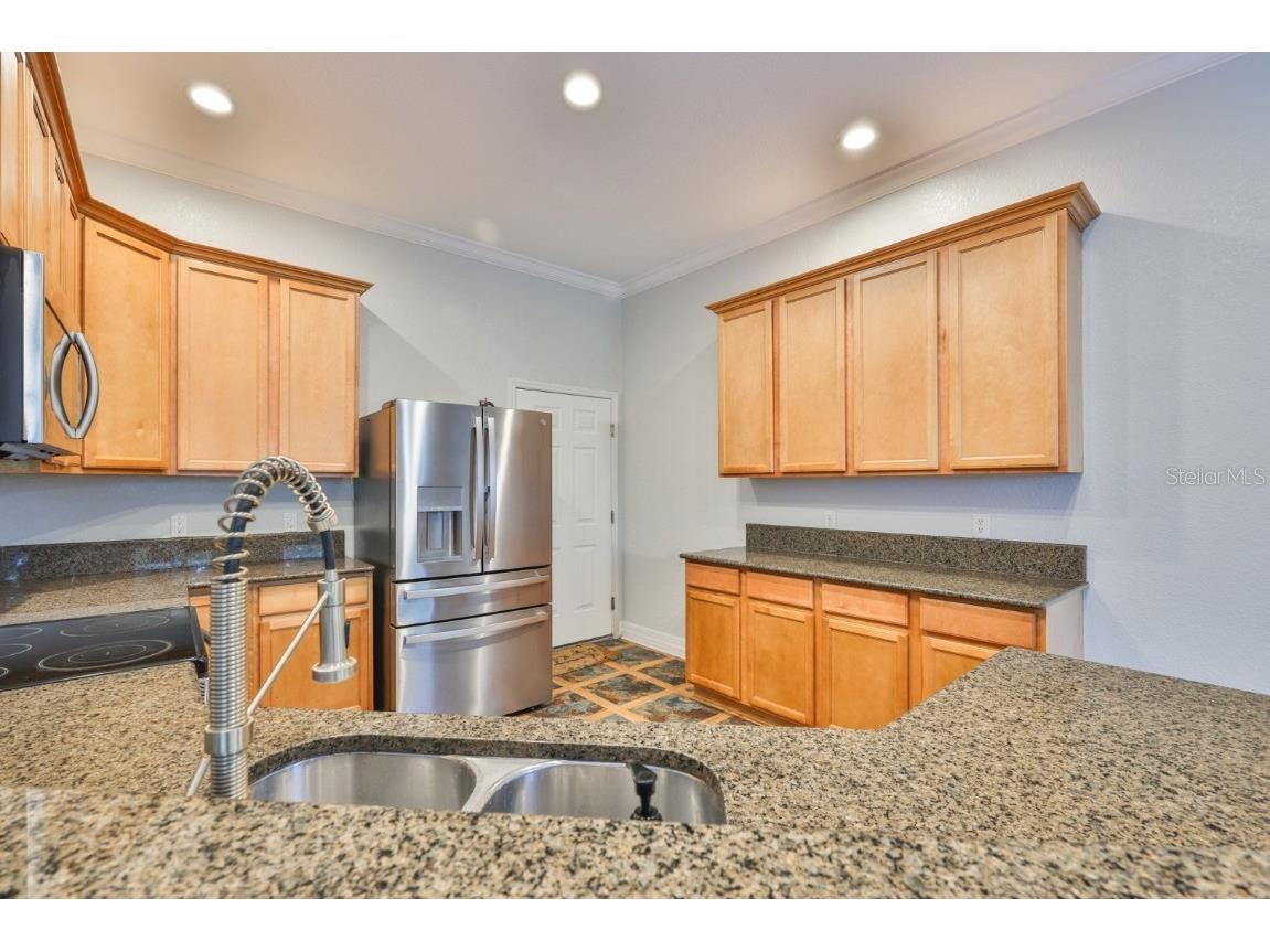 517 Villa Treviso Court Apollo Beach FL 33572 TB8426978 image13