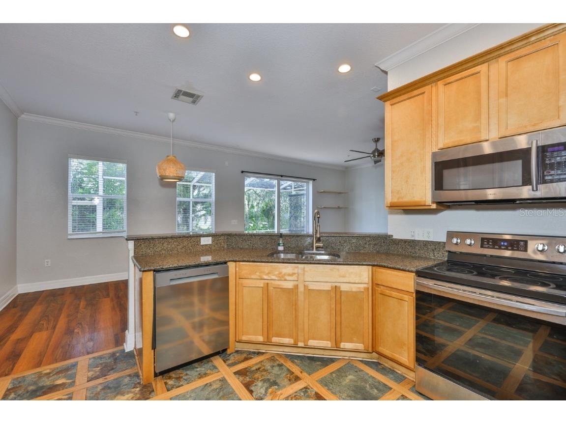 517 Villa Treviso Court Apollo Beach FL 33572 TB8427000 image14