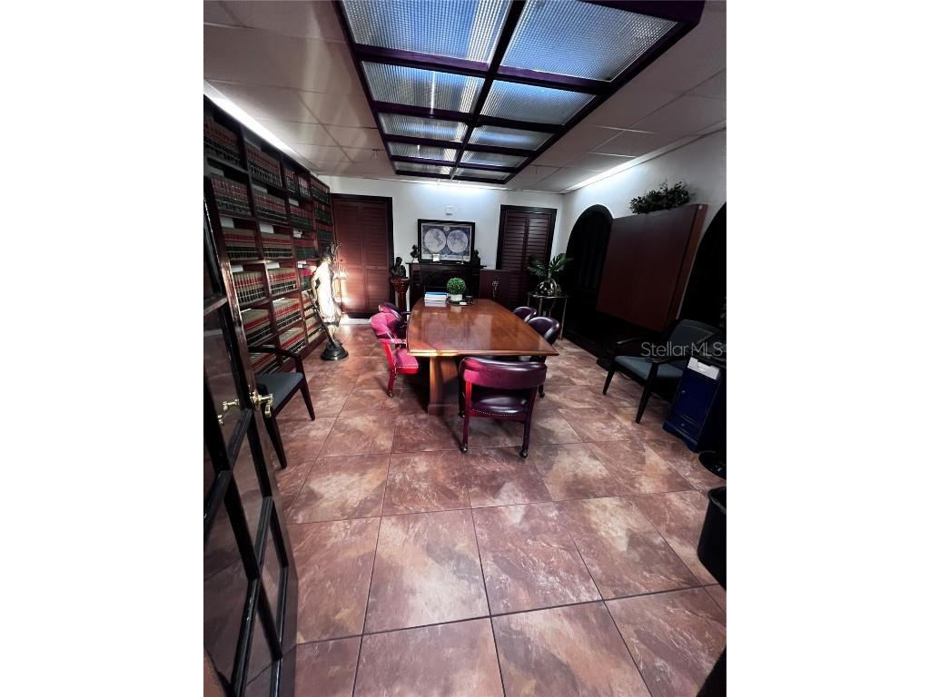 517 W Colonial Drive Orlando FL 32804 O6362317 image11