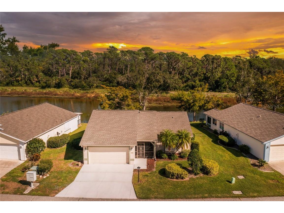 517 Wekiva River Court #82 Englewood FL 34223 D6132903 image1