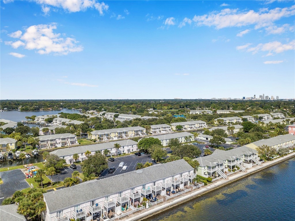 5172 Coquina Key Drive SE Saint Petersburg FL 33705 TB8416173 image40