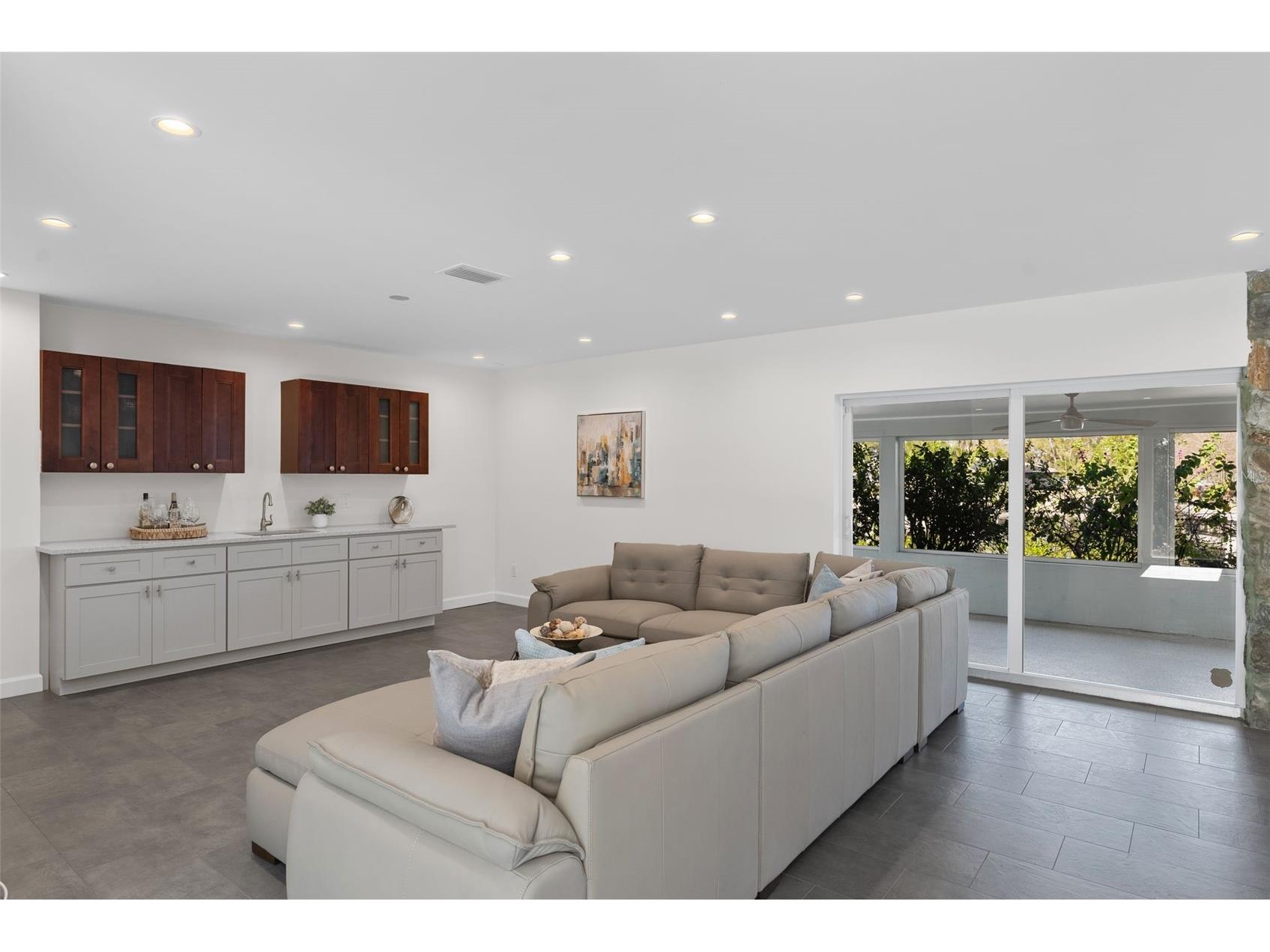 5173 Horseshoe Place Saint Petersburg FL 33703 TB8448289 image24