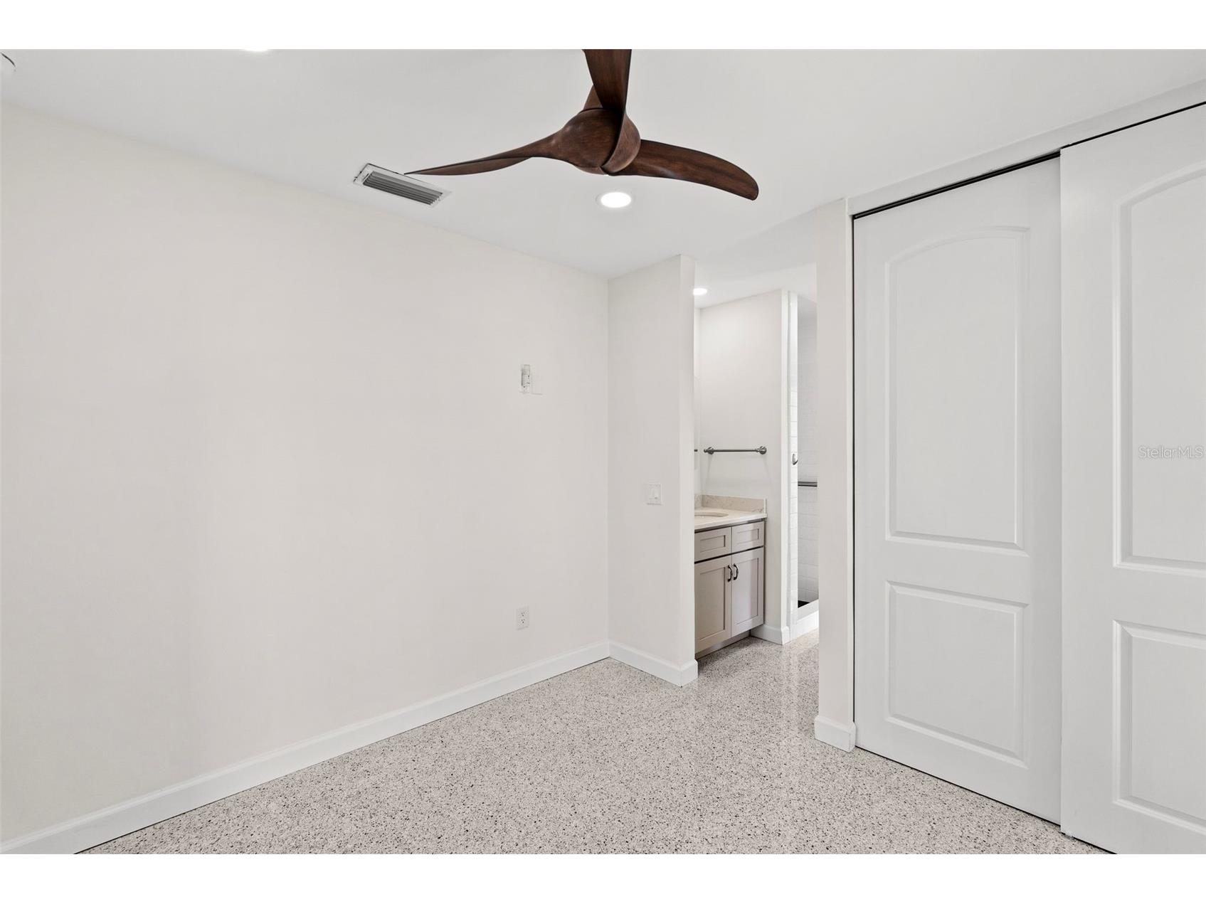 5173 Horseshoe Place Saint Petersburg FL 33703 TB8448289 image37