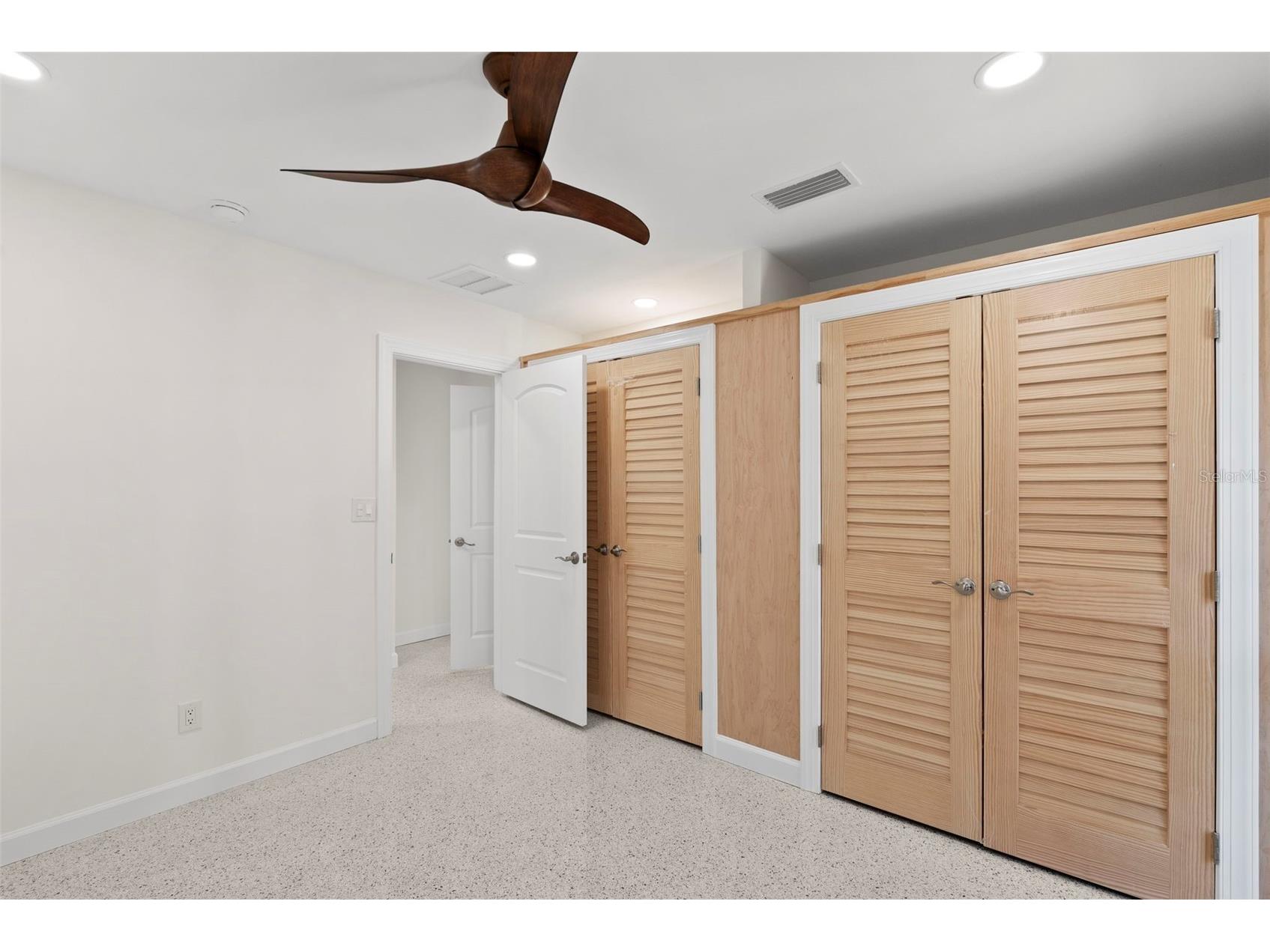 5173 Horseshoe Place Saint Petersburg FL 33703 TB8448289 image42