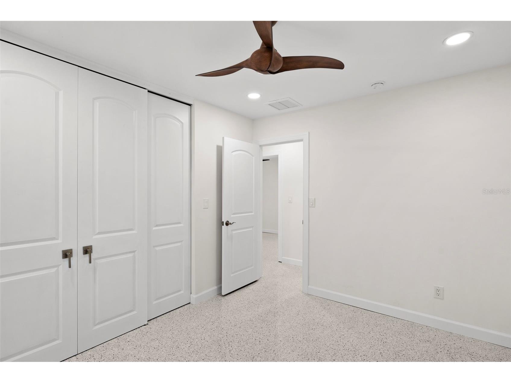 5173 Horseshoe Place Saint Petersburg FL 33703 TB8448289 image47