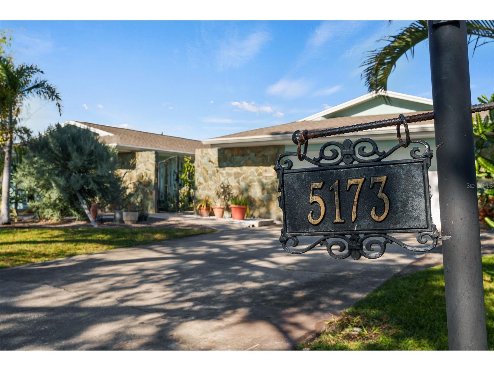 5173 Horseshoe Place Saint Petersburg FL 33703 TB8448289 image7