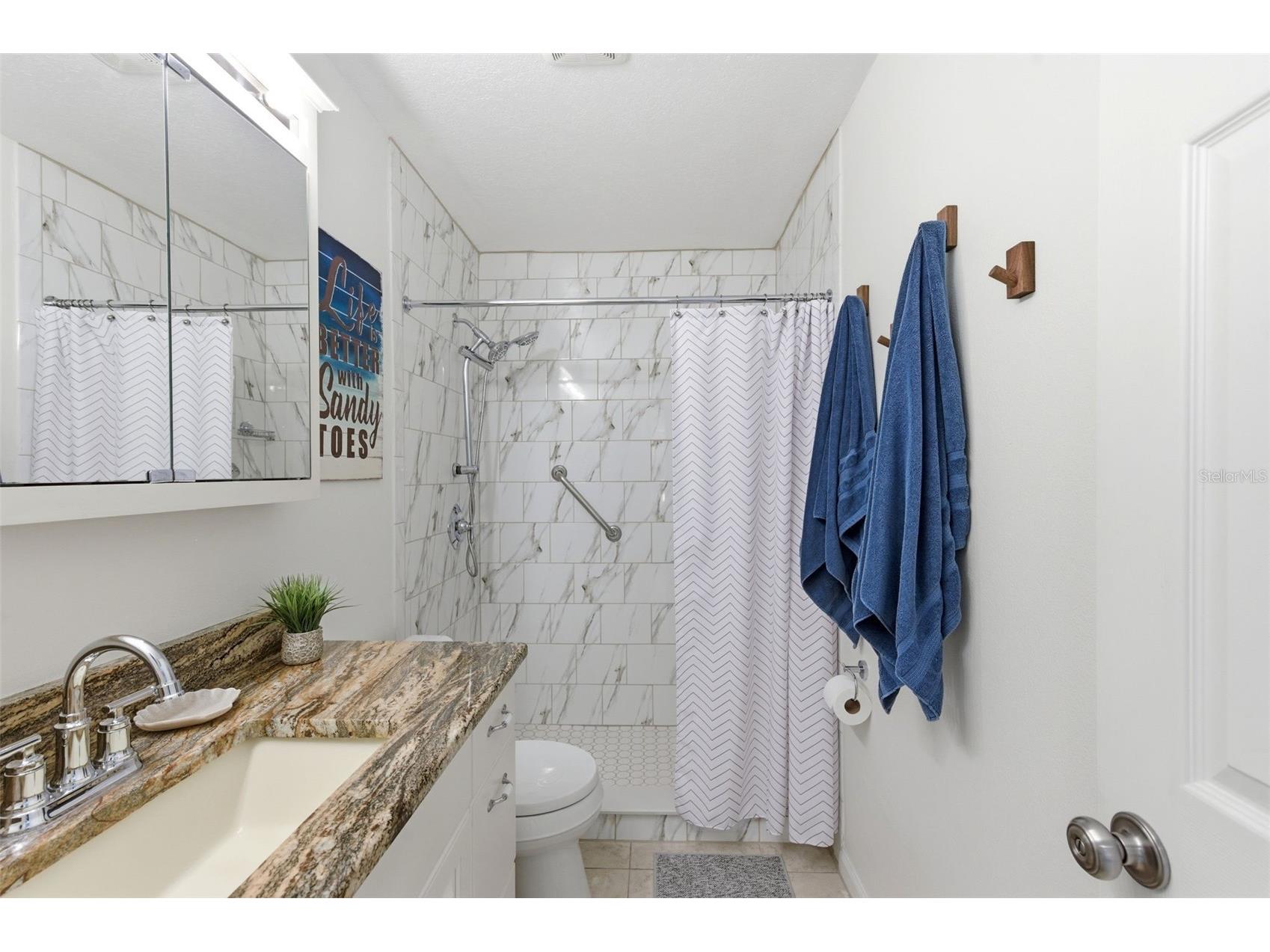 5174 Beach Drive SE #D Saint Petersburg FL 33705 - TAMPA BAY TB8484379 image18