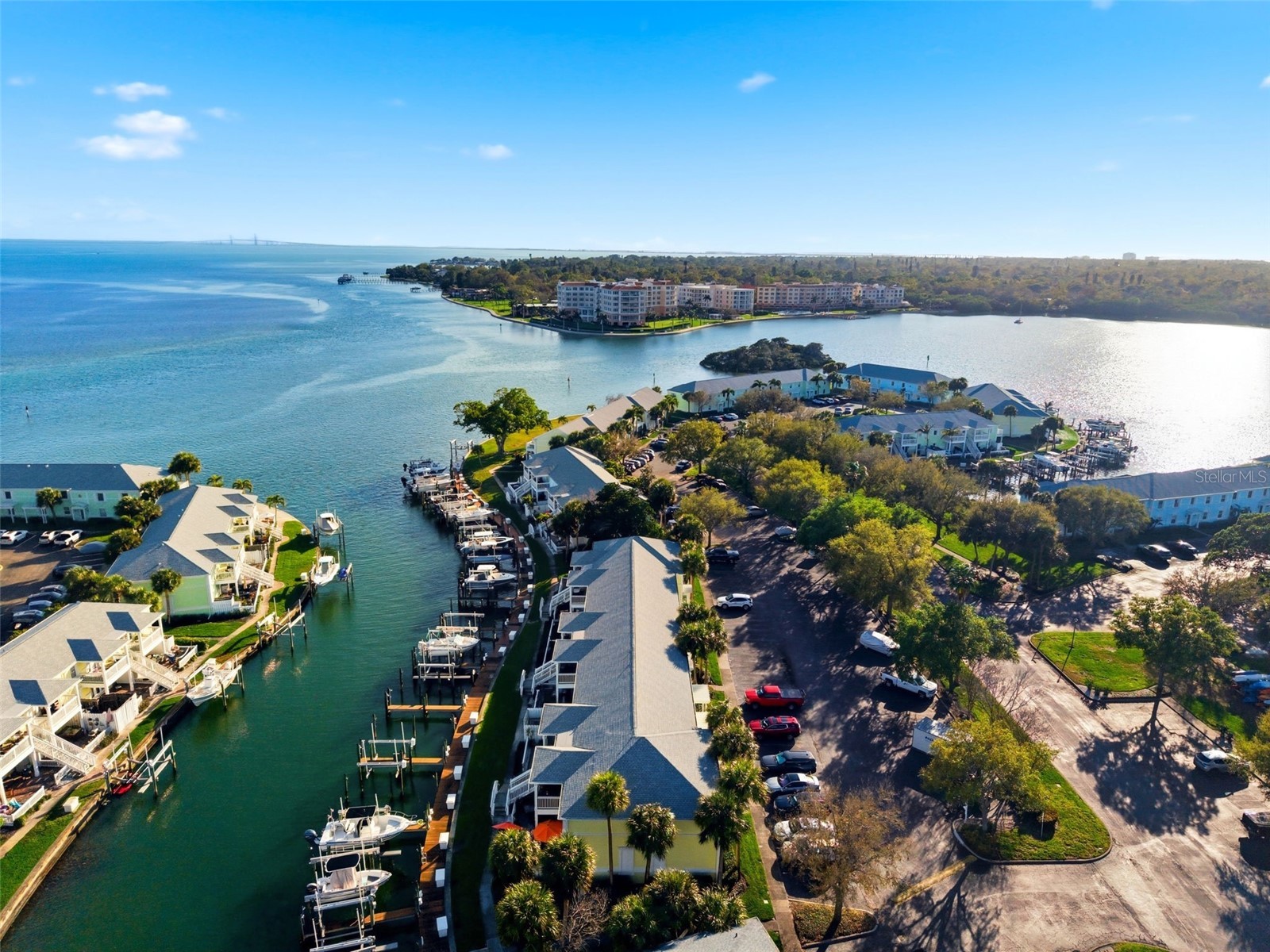 5174 Beach Drive SE #D Saint Petersburg FL 33705 - TAMPA BAY TB8484379 image2