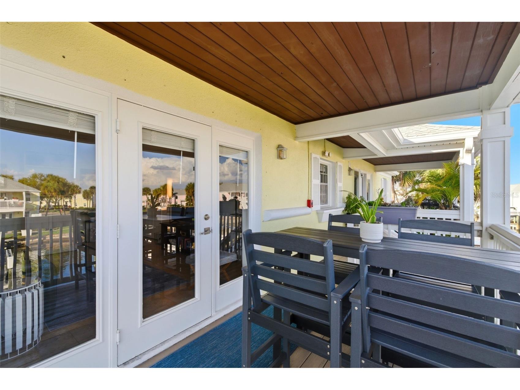 5174 Beach Drive SE #D Saint Petersburg FL 33705 - TAMPA BAY TB8484379 image25