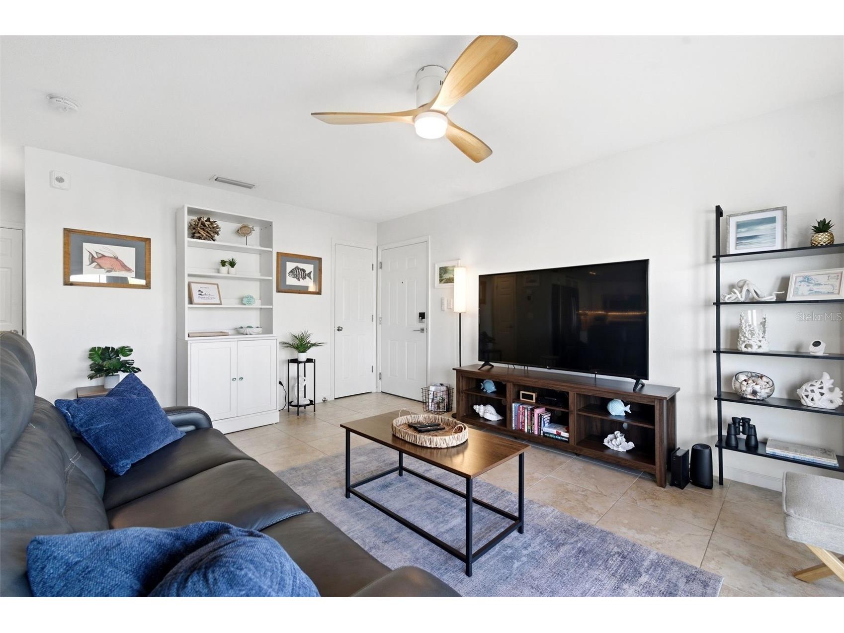 5174 Beach Drive SE #D Saint Petersburg FL 33705 - TAMPA BAY TB8484379 image3