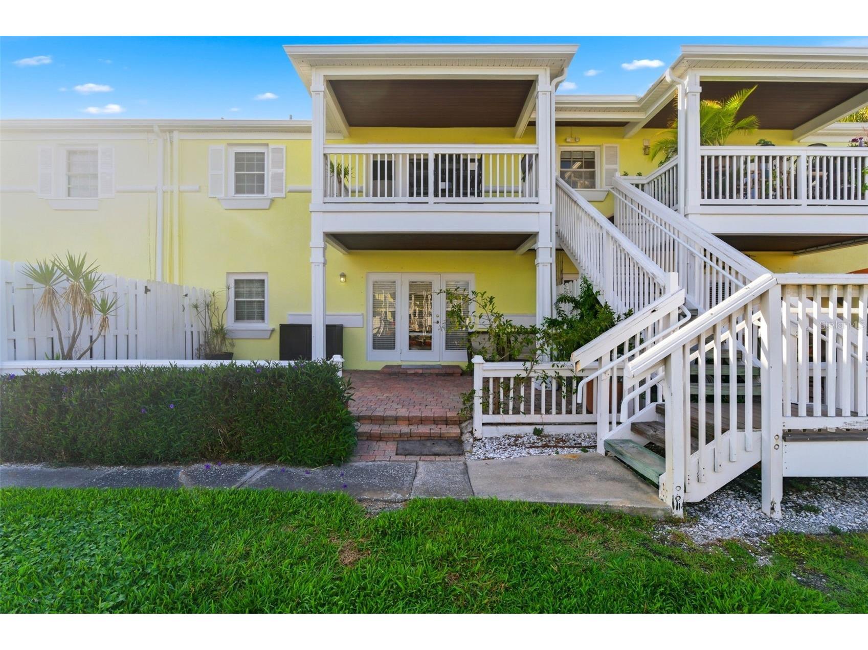 5174 Beach Drive SE #D Saint Petersburg FL 33705 - TAMPA BAY TB8484379 image30