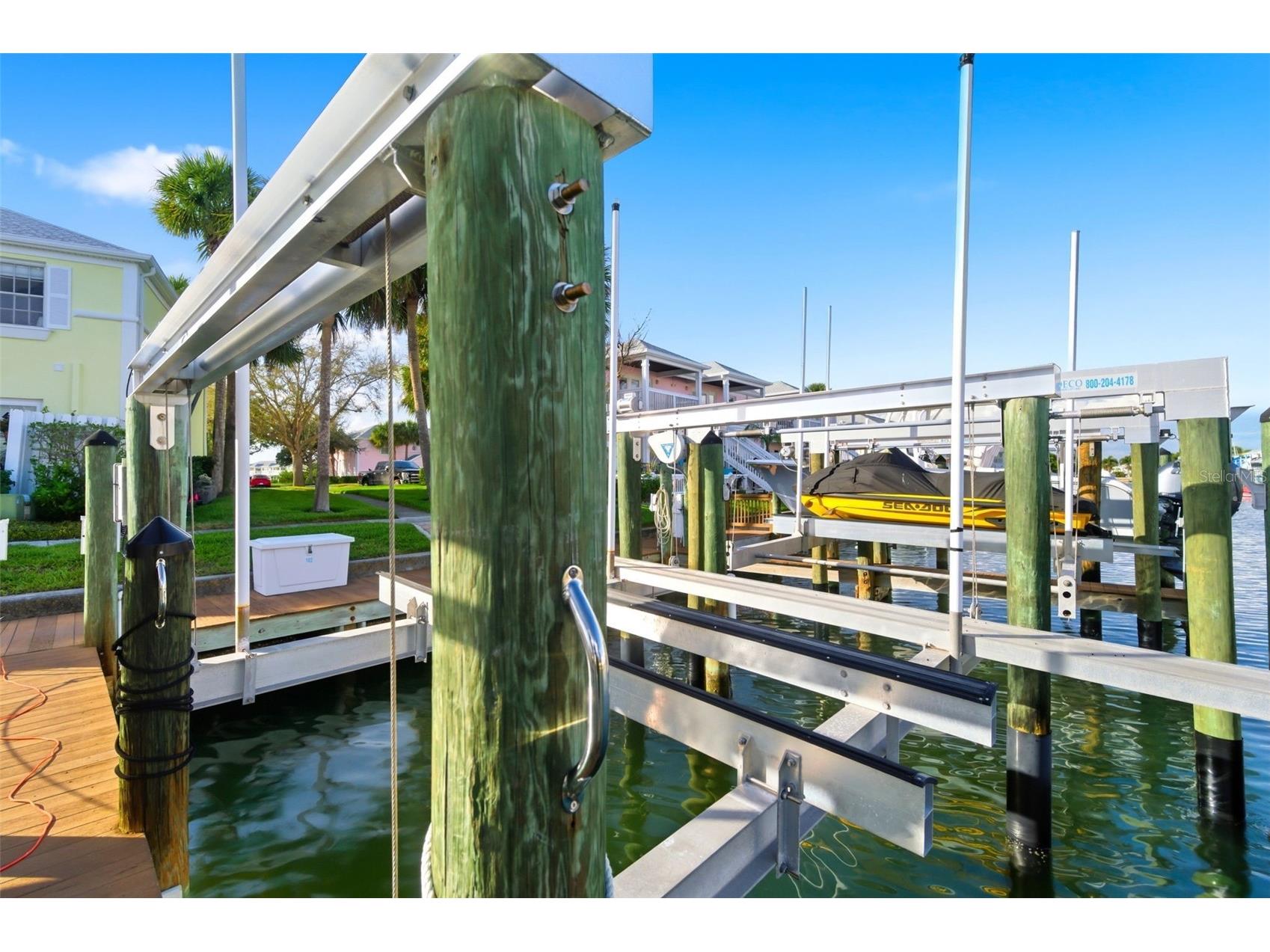 5174 Beach Drive SE #D Saint Petersburg FL 33705 - TAMPA BAY TB8484379 image32