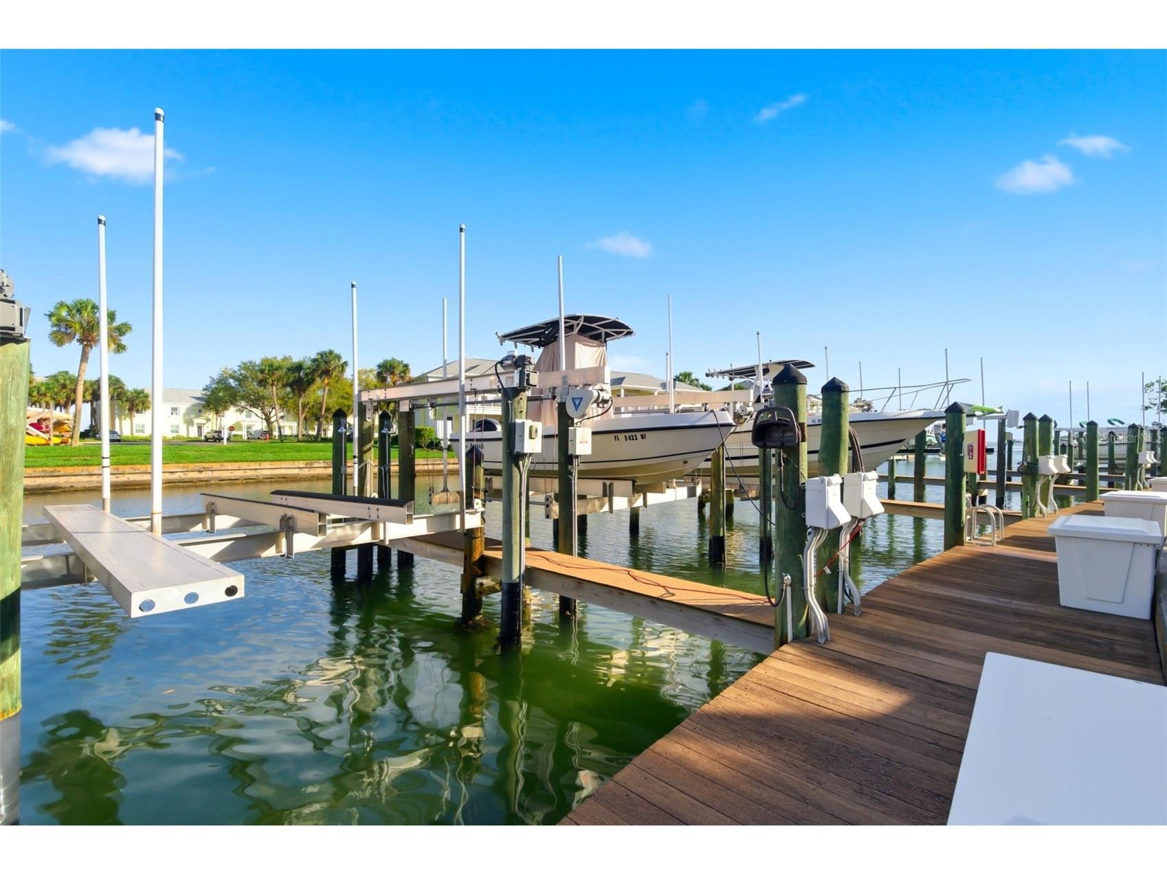 5174 Beach Drive SE #D Saint Petersburg FL 33705 - TAMPA BAY TB8484379 image33