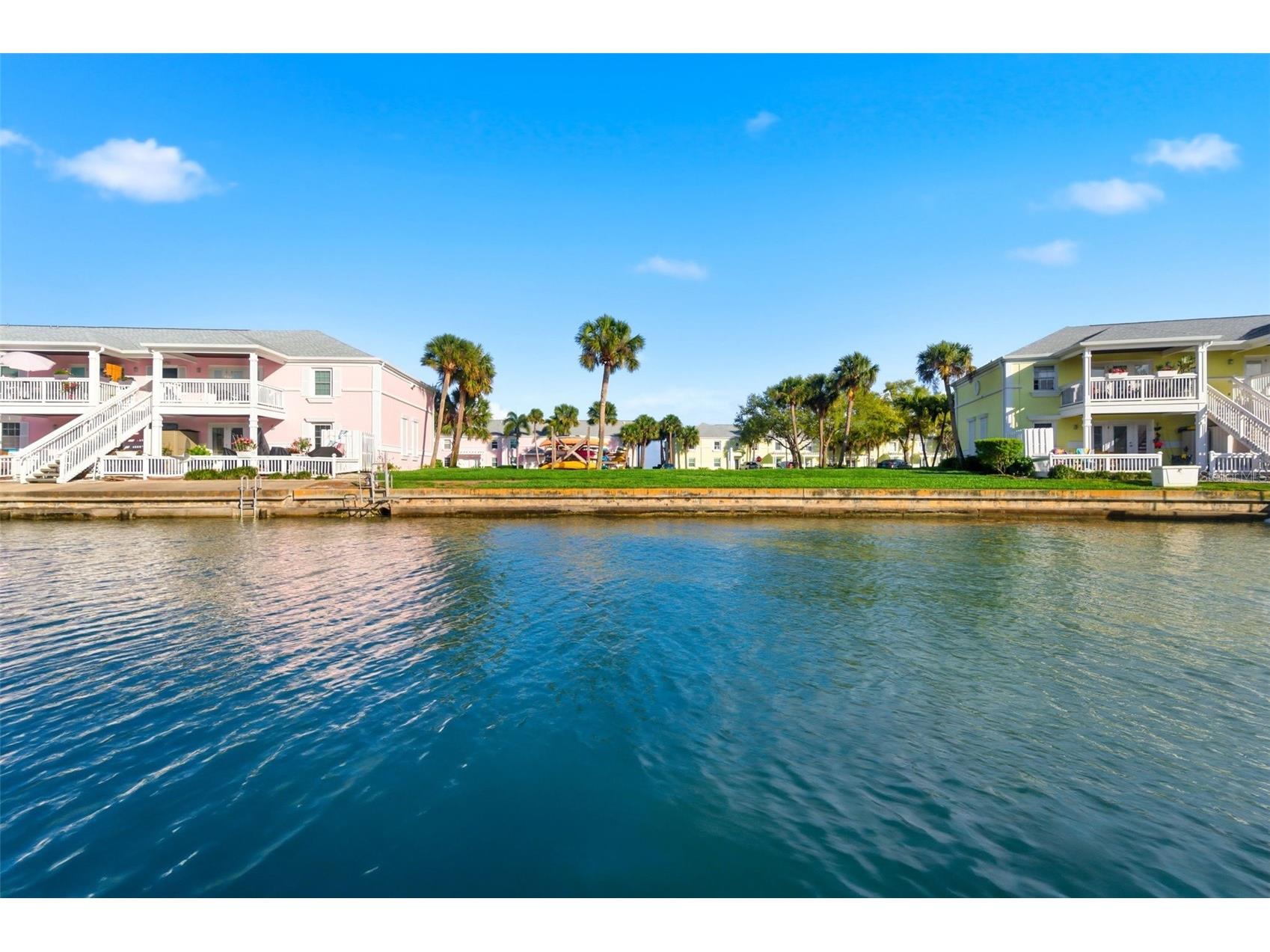 5174 Beach Drive SE #D Saint Petersburg FL 33705 - TAMPA BAY TB8484379 image38