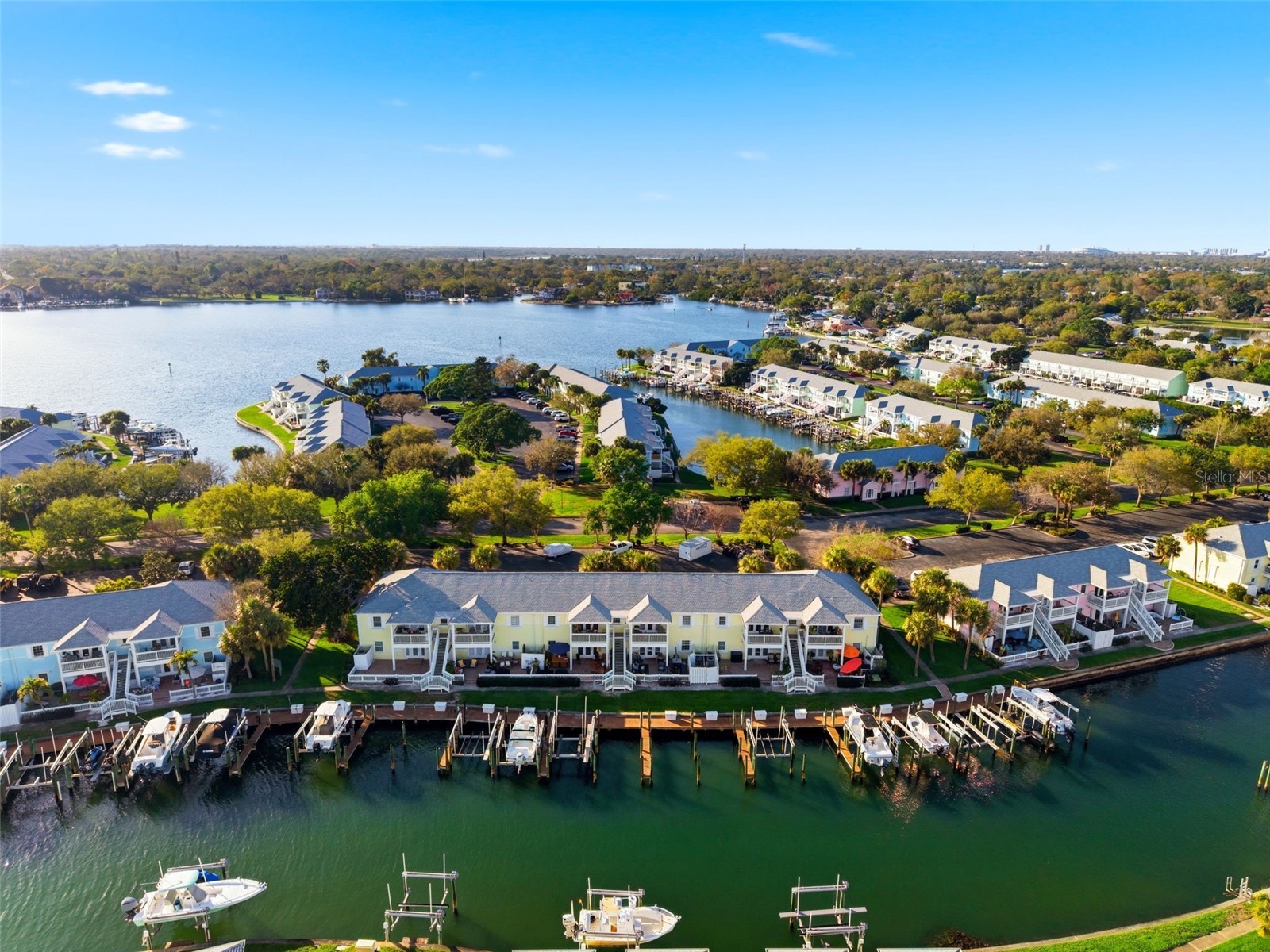 5174 Beach Drive SE #D Saint Petersburg FL 33705 - TAMPA BAY TB8484379 image40