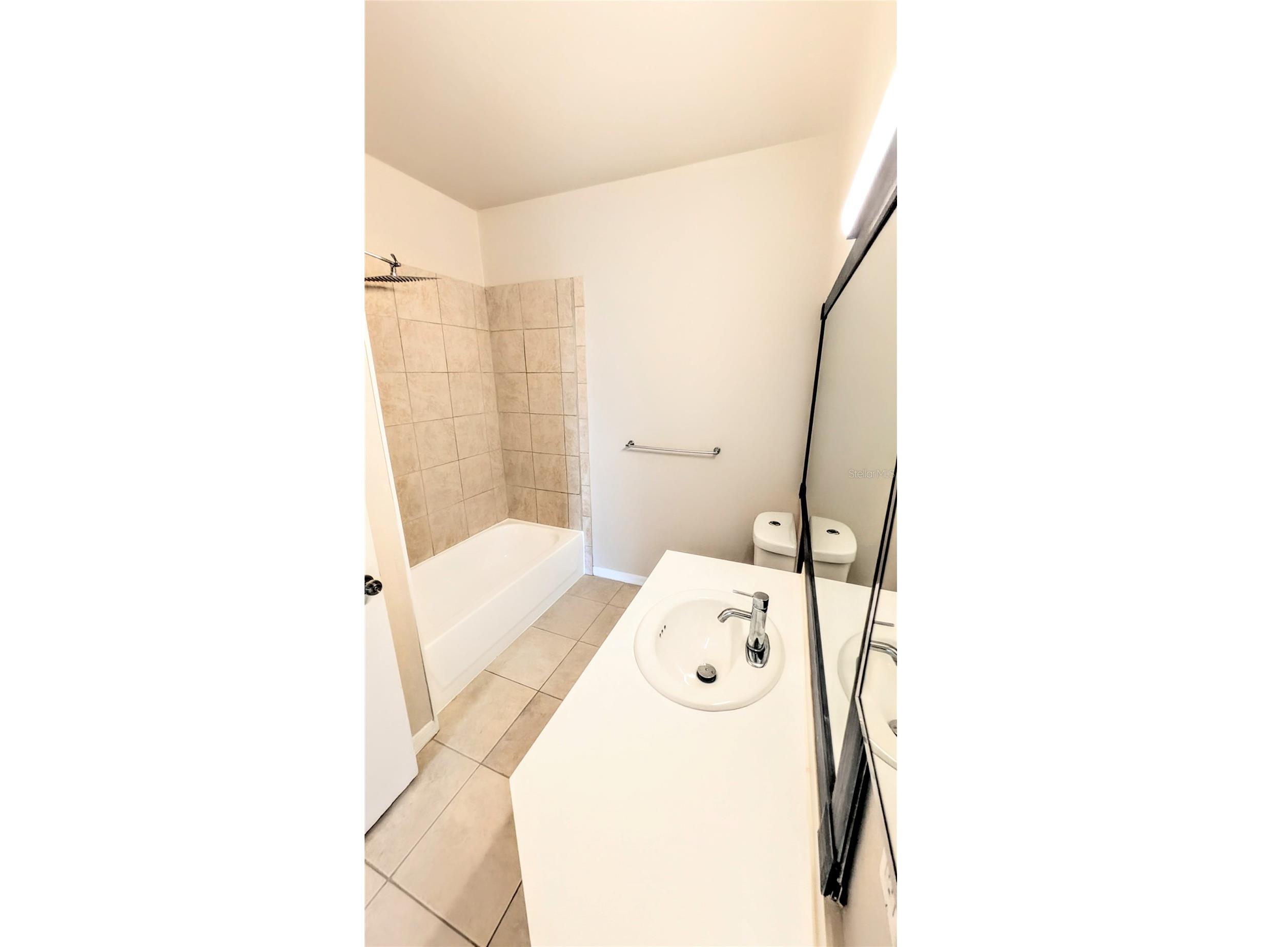 5174 Northridge Road #102 Sarasota FL 34238 A4688328 image18