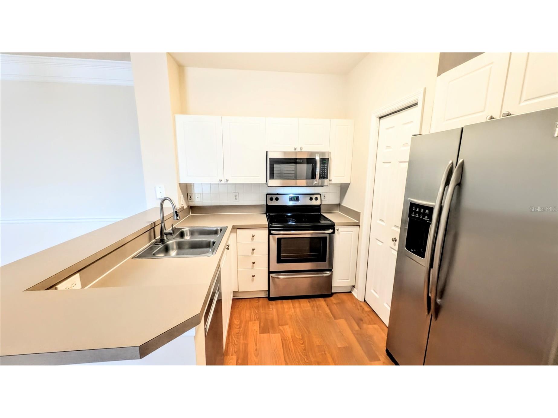 5174 Northridge Road #102 Sarasota FL 34238 A4688328 image8