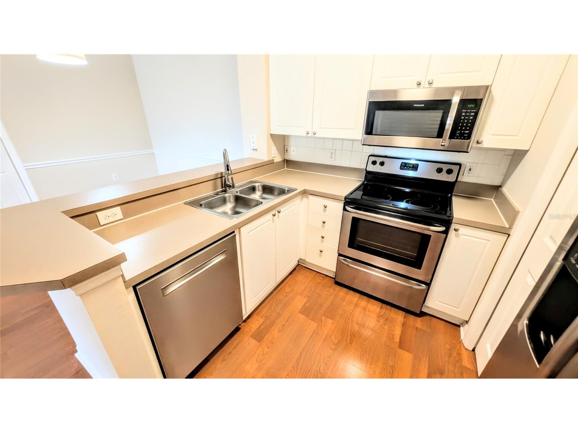 5174 Northridge Road #102 Sarasota FL 34238 A4688328 image9