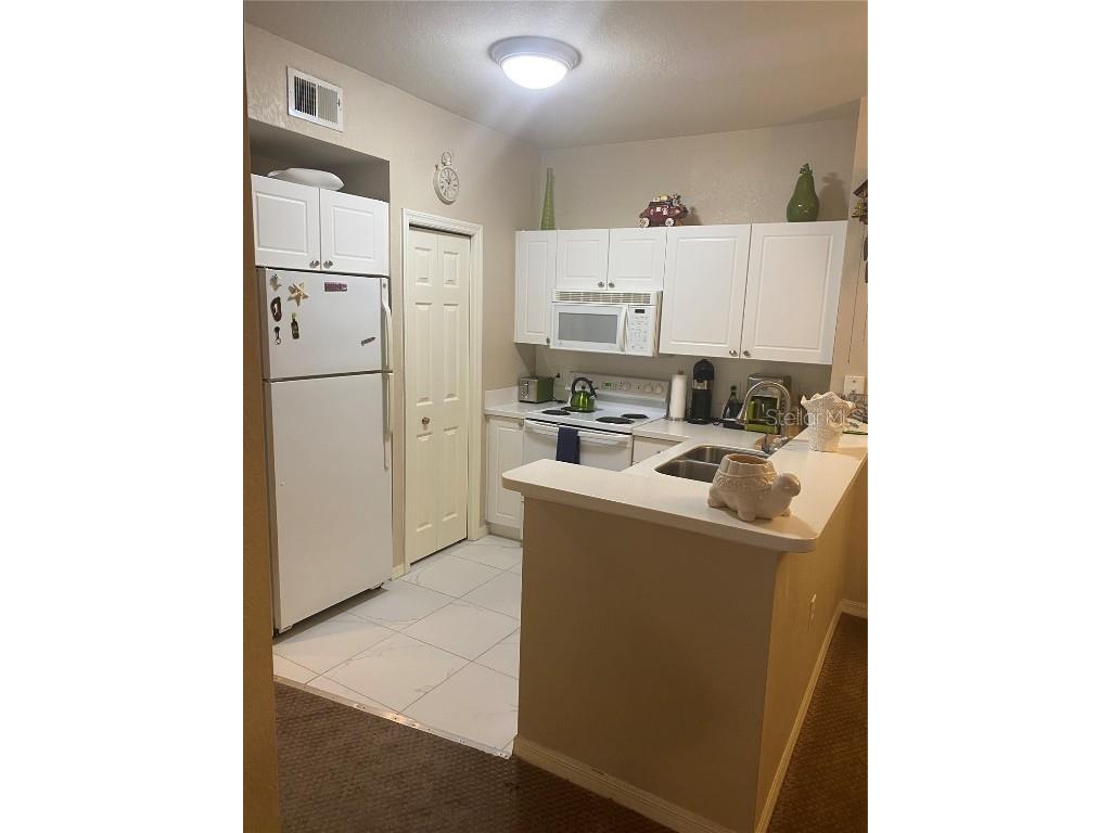 5174 Northridge Road #211 Sarasota FL 34238 A4636642 image7