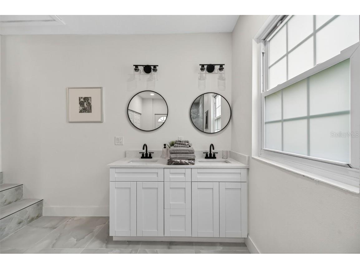 5175 23rd Avenue N Saint Petersburg FL 33710 TB8414858 image23