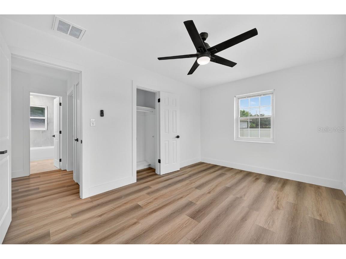 5175 23rd Avenue N Saint Petersburg FL 33710 TB8414858 image25