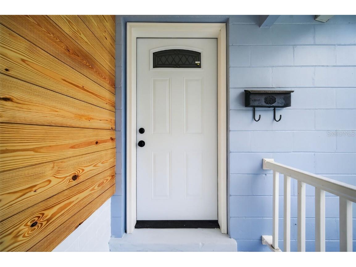 5175 23rd Avenue N Saint Petersburg FL 33710 TB8414858 image3