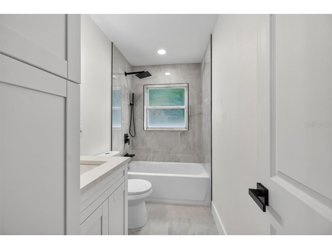 5175 23rd Avenue N Saint Petersburg FL 33710 TB8414858 image33