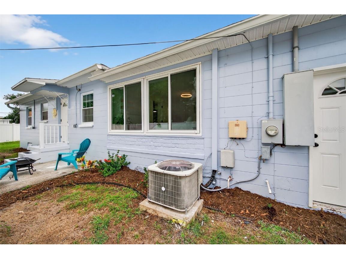 5175 23rd Avenue N Saint Petersburg FL 33710 TB8414858 image46