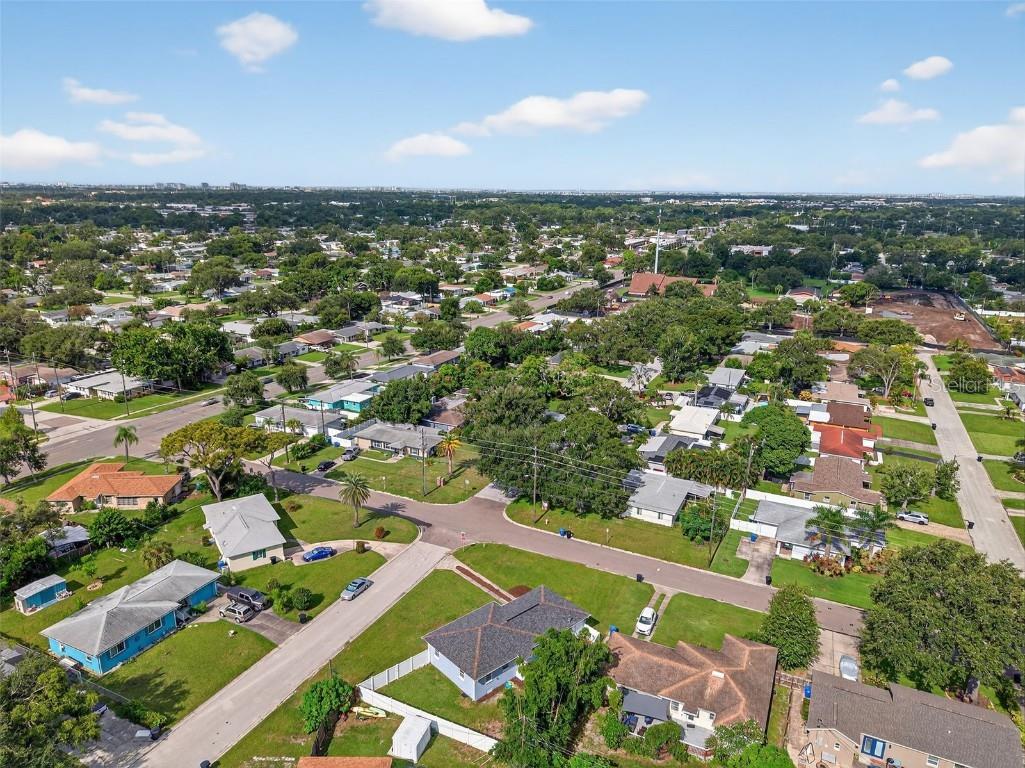 5175 23rd Avenue N Saint Petersburg FL 33710 TB8414858 image62