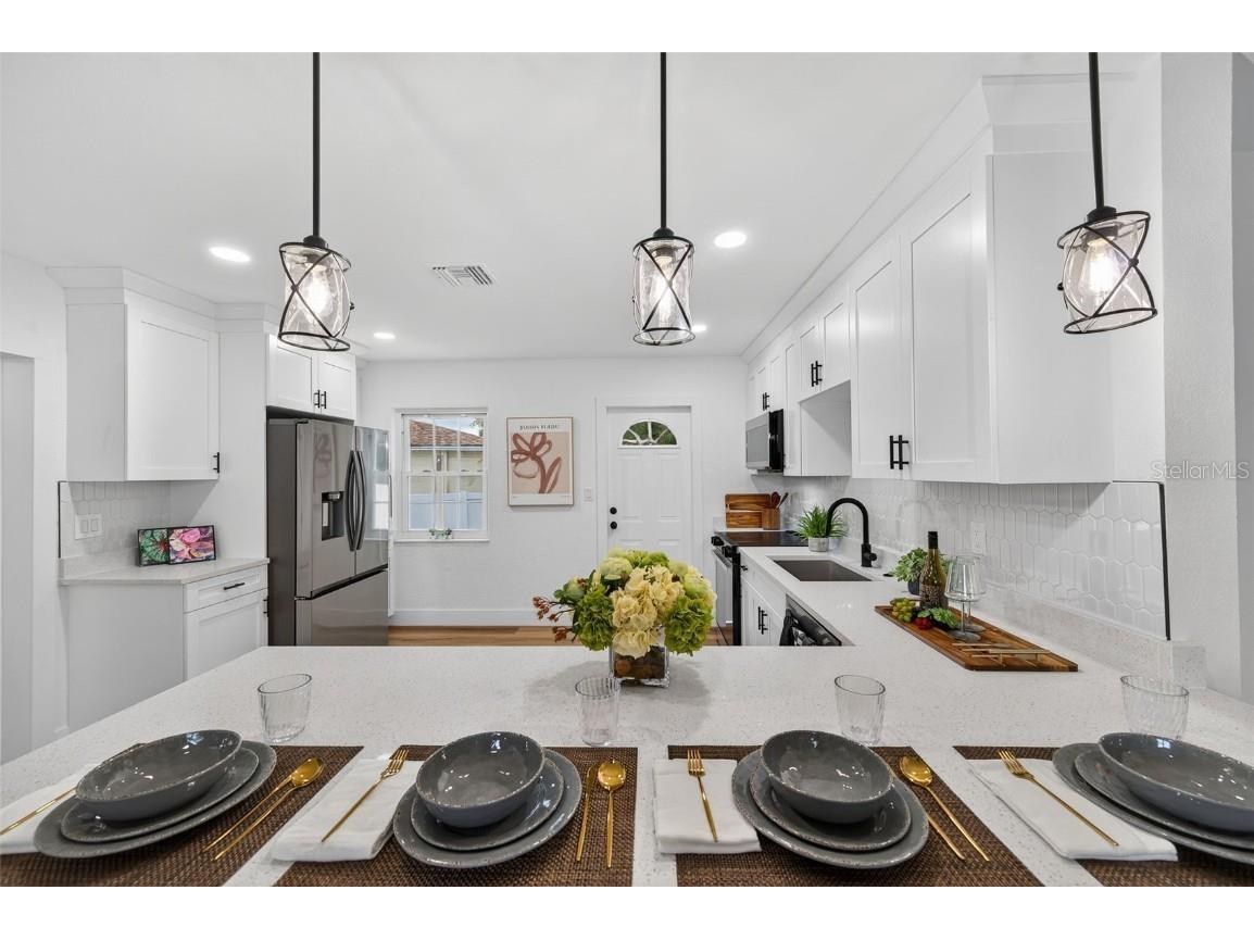 5175 23rd Avenue N Saint Petersburg FL 33710 TB8414858 image8