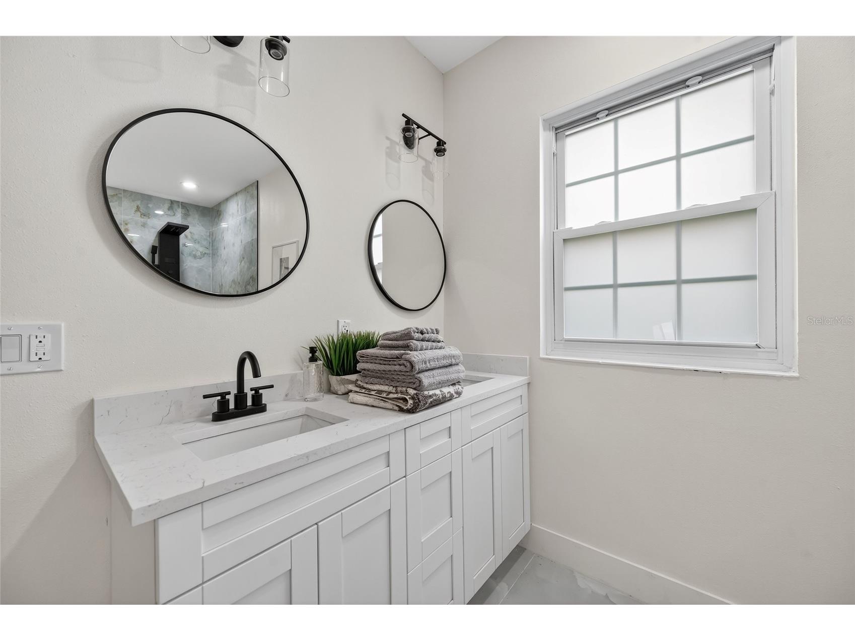 5175 23rd Avenue N Saint Petersburg FL 33710 TB8476065 image24