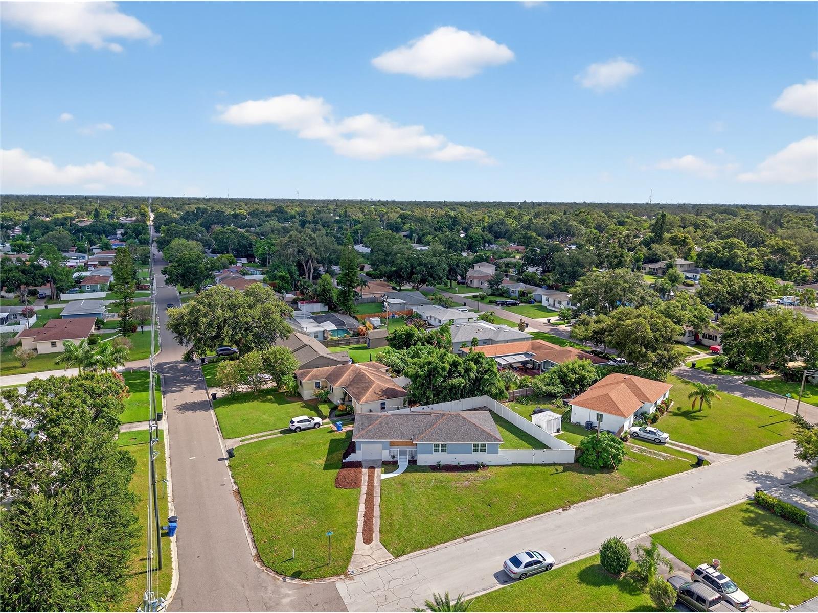 5175 23rd Avenue N Saint Petersburg FL 33710 TB8476065 image43