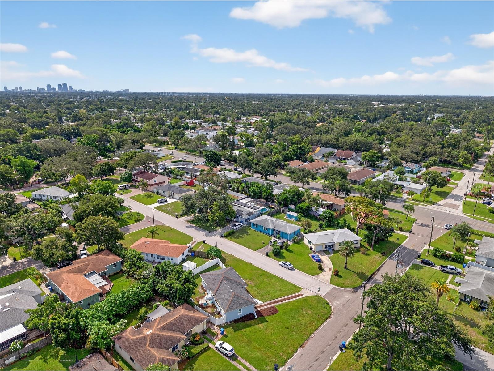 5175 23rd Avenue N Saint Petersburg FL 33710 TB8476065 image48