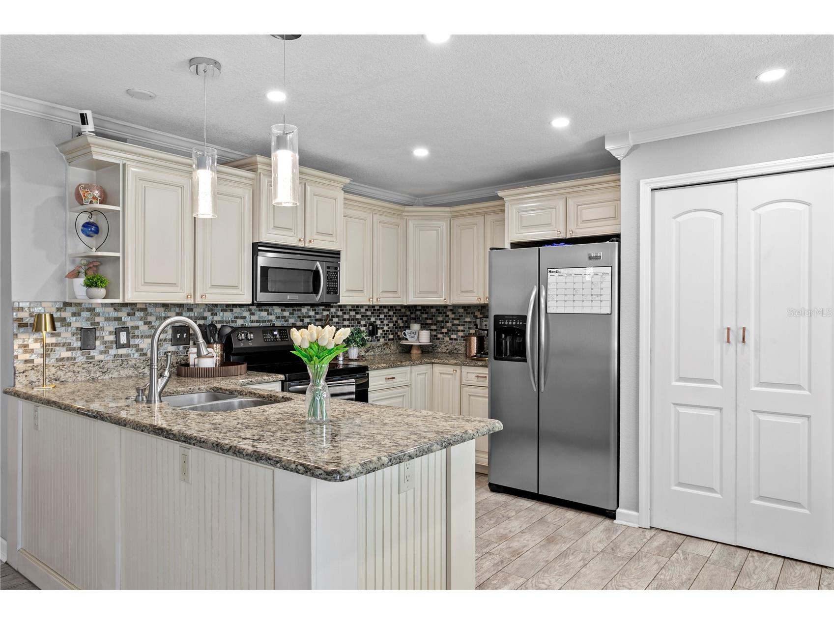 5175 Coquina Key Drive SE #A Saint Petersburg FL 33705 - TAMPA BAY TB8509827 image14