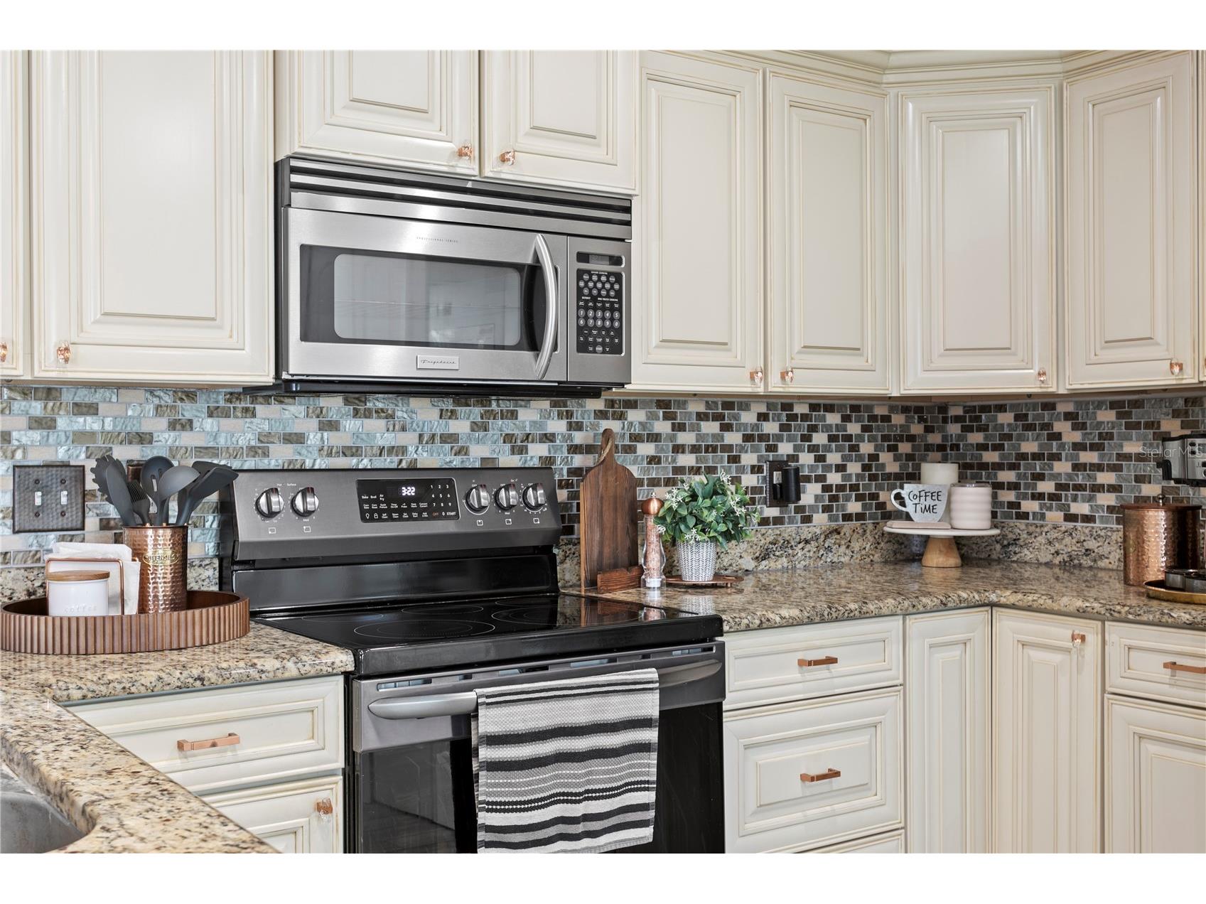 5175 Coquina Key Drive SE #A Saint Petersburg FL 33705 - TAMPA BAY TB8509827 image15