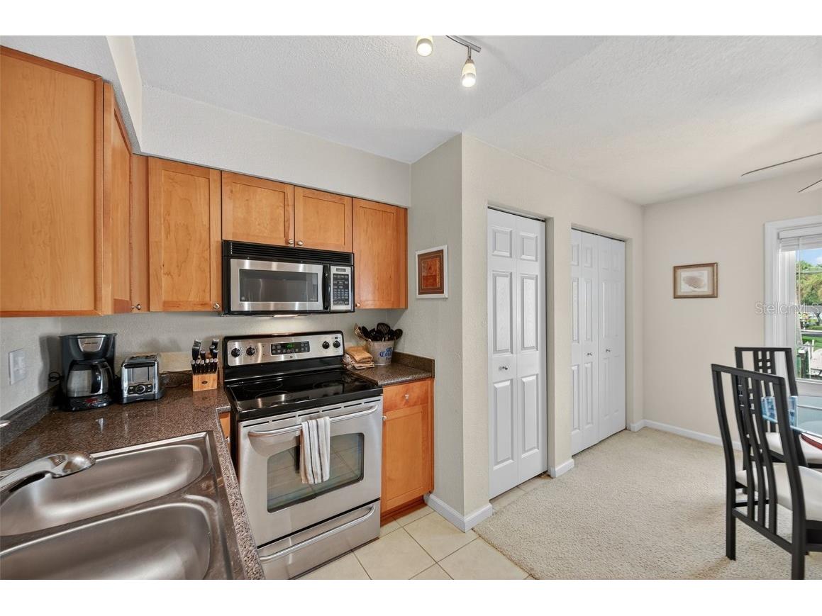 5175 Coquina Key Drive SE #D Saint Petersburg FL 33705 - TAMPA BAY TB8424122 image12