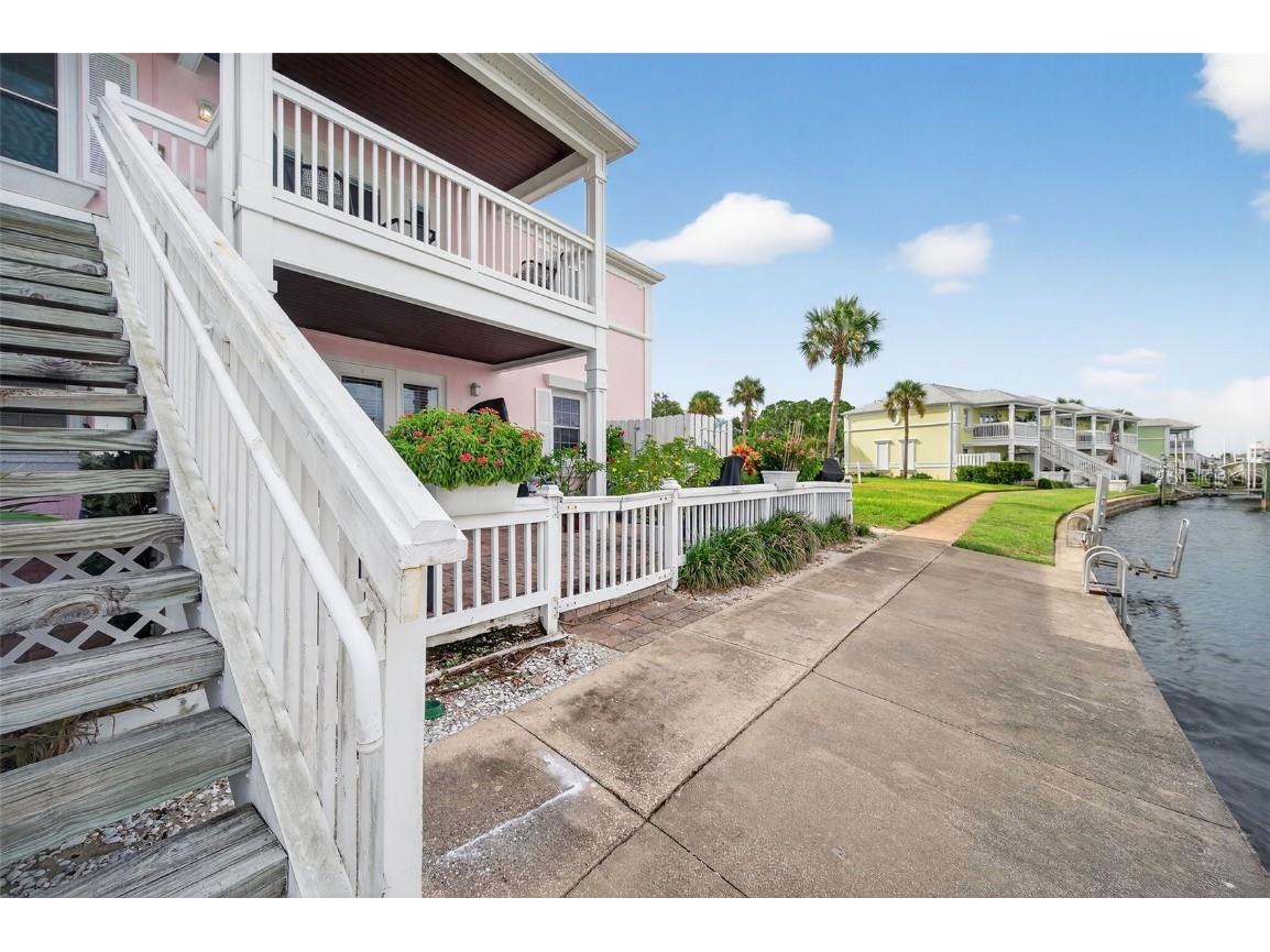 5175 Coquina Key Drive SE #D Saint Petersburg FL 33705 - TAMPA BAY TB8424122 image29