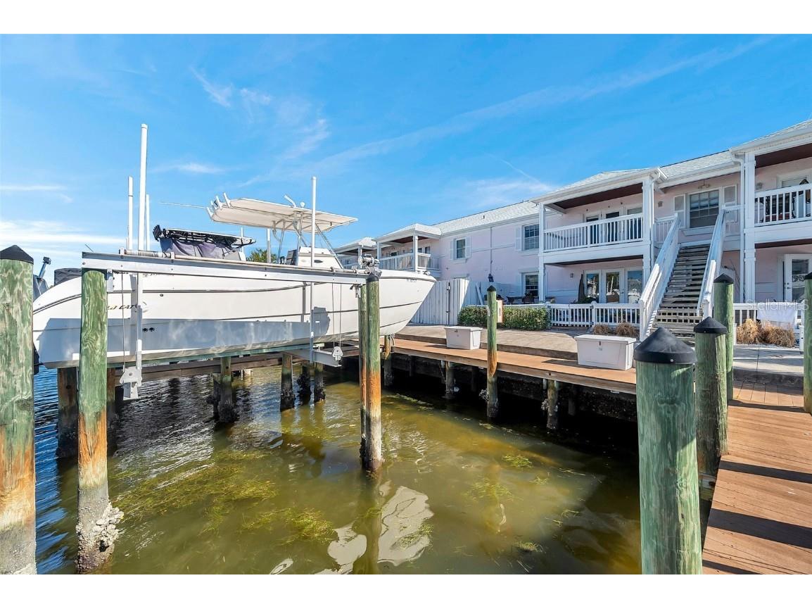 5175 Coquina Key Drive SE #D Saint Petersburg FL 33705 - TAMPA BAY TB8424122 image33