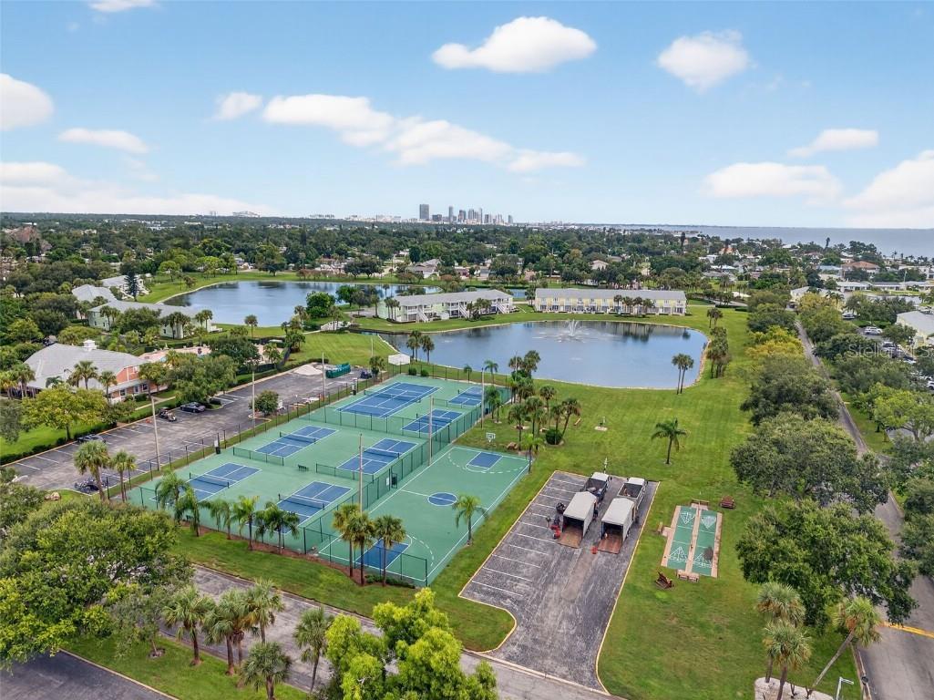 5175 Coquina Key Drive SE #D Saint Petersburg FL 33705 - TAMPA BAY TB8424122 image51