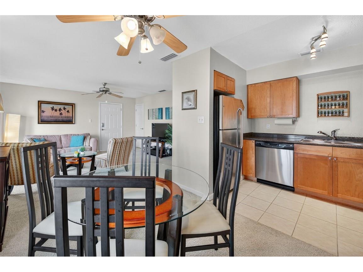 5175 Coquina Key Drive SE #D Saint Petersburg FL 33705 - TAMPA BAY TB8424122 image7