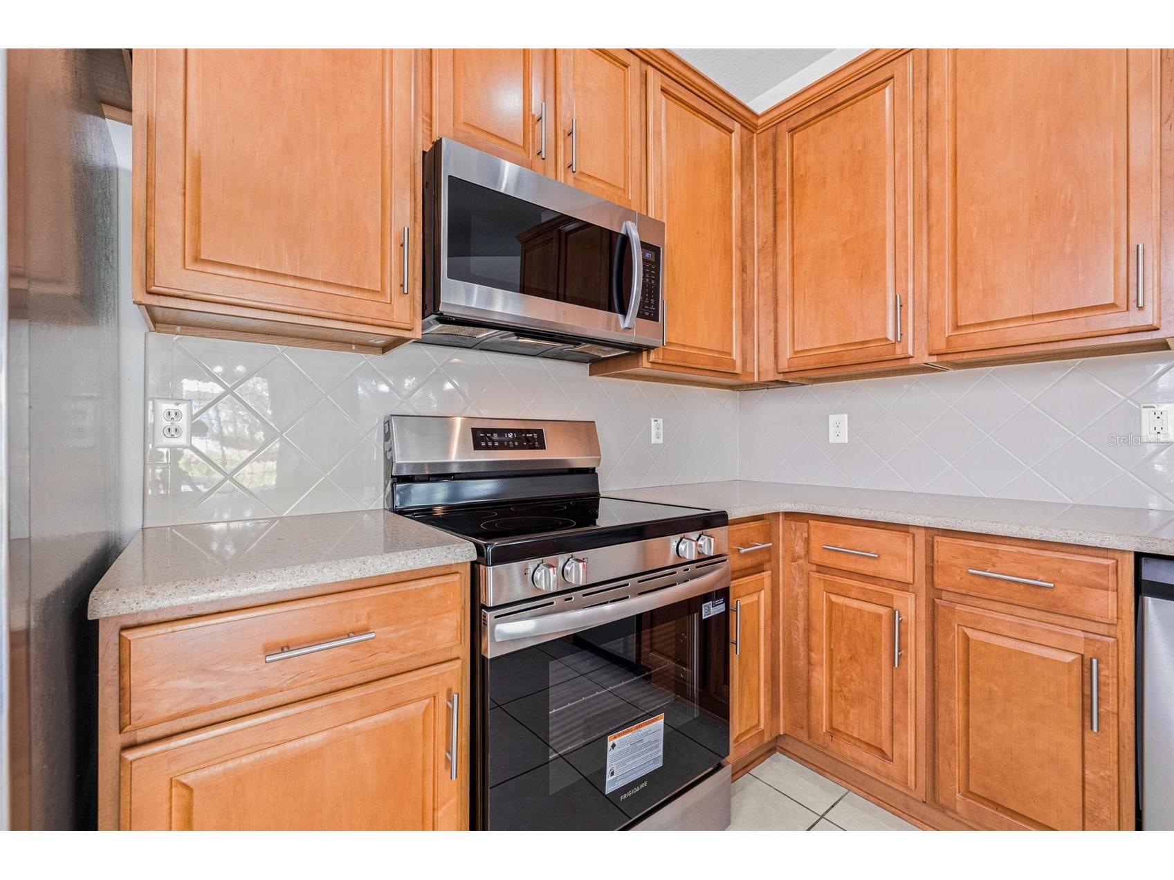 5176 6th Street N Saint Petersburg FL 33703 TB8476777 image17